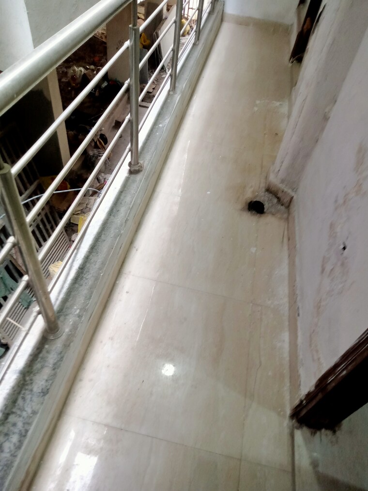 Balcony, maidan garhi 1 Bedroom 450 Sq.Ft. Builder Floor In Maidan Garhi Delhi 9383802