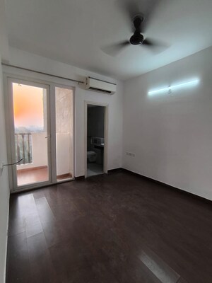 2 BHK Apartment For Rent in Signature Global City, Sector 37d