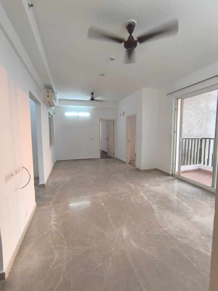 Room, signature-global-city 2 Bedroom 990 Sq.Ft. Apartment In Sector 37d Gurgaon 9383823