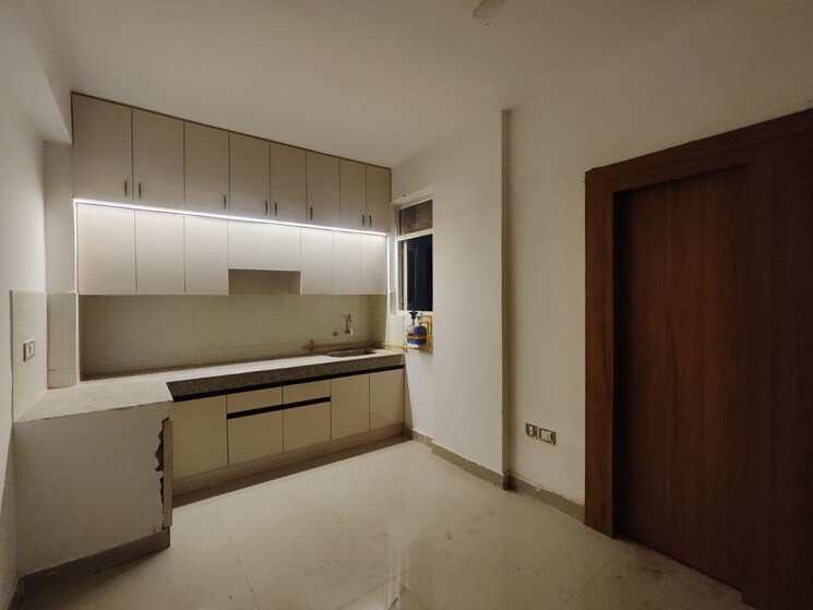 Kitchen, signature-global-city 2 Bedroom 990 Sq.Ft. Apartment In Sector 37d Gurgaon 9383823
