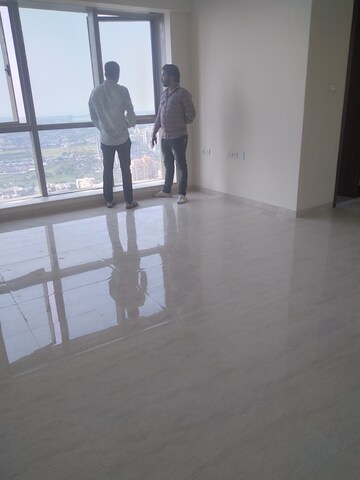 Building Lobby in 3.5 BHK Apartment at Sheth Auris Serenity Tower 1, Malad West – for Sale