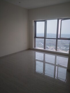 3.5 BHK + Servant Room Apartment For Sale in Sheth Auris Serenity Tower 1