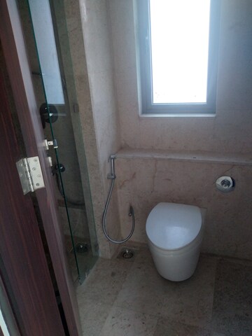 Bathroom in 3.5 BHK Apartment at Sheth Auris Serenity Tower 1, Malad West – for Sale