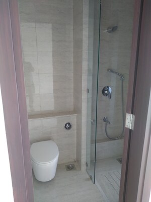 Bathroom in 3.5 BHK Apartment at Sheth Auris Serenity Tower 1, Malad West – for Sale