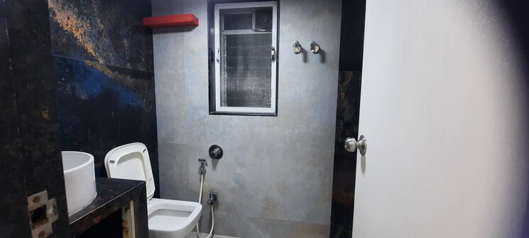 Bathroom, sundervan-complex 2 Bedroom 865 Sq.Ft. Apartment In Andheri West Mumbai 9383834