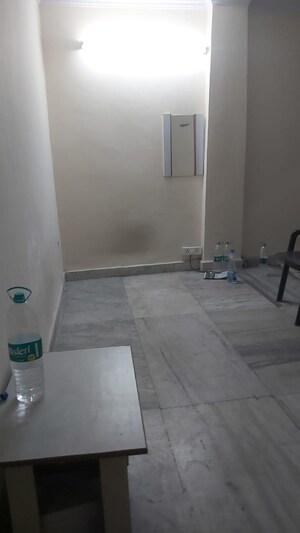 Bathroom in 1 RK Builder Floor at Mayur Vihar – for Rent