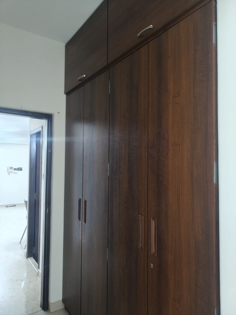 Room, satellite-tower 2 Bedroom 1420 Sq.Ft. Apartment In Goregaon East Mumbai 9383891