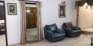 Living Room in 2.5 BHK Apartment at Mayur Vihar – for Sale