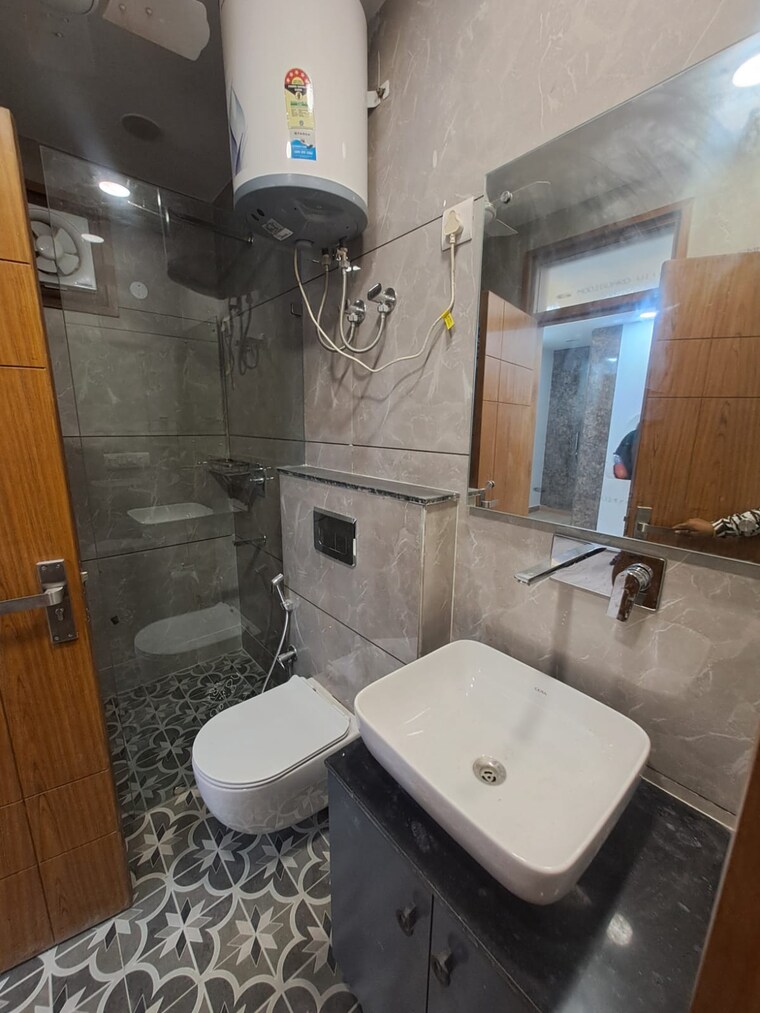 Team Area, malviya nagar 3 Bedroom 1400 Sq.Ft. Builder Floor In Malviya Nagar Delhi 9383892