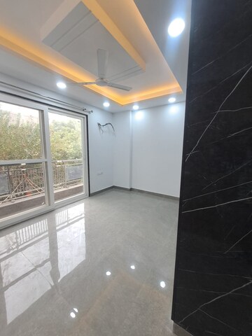 Balcony in 3 BHK Builder Floor at Malviya Nagar – for Rent