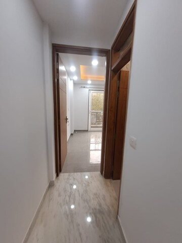 Building Lobby in 3 BHK Builder Floor at Malviya Nagar – for Rent