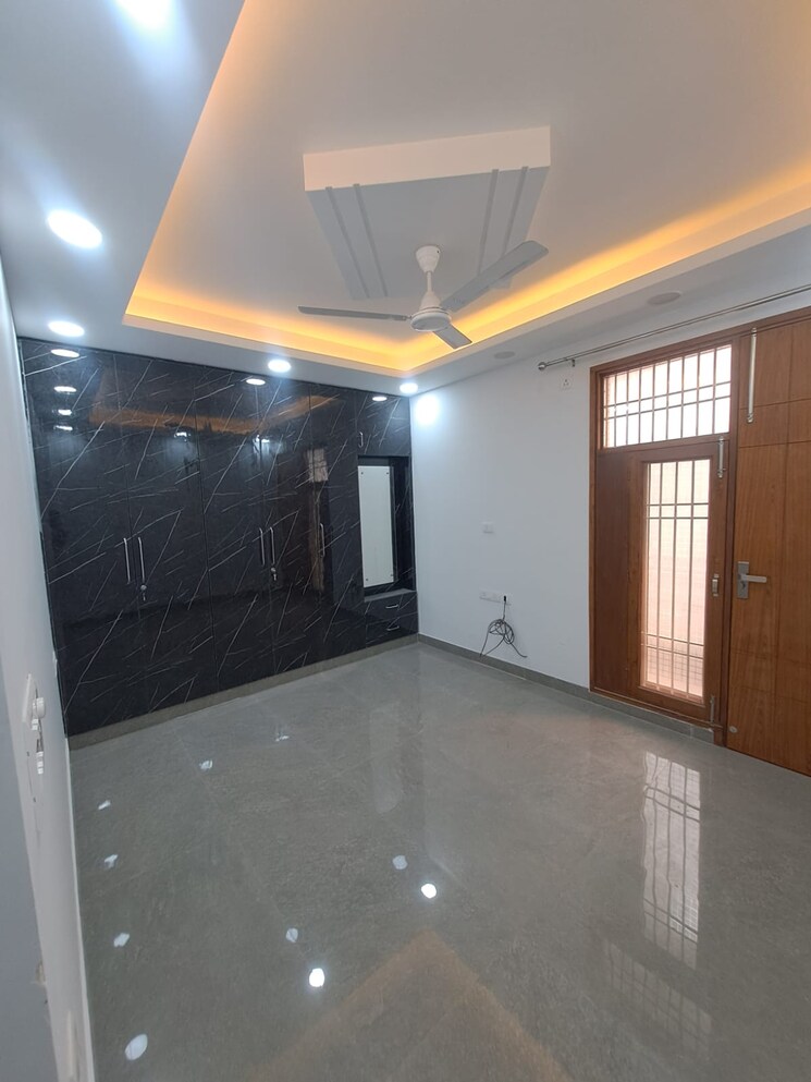 Room, malviya nagar 3 Bedroom 1400 Sq.Ft. Builder Floor In Malviya Nagar Delhi 9383892