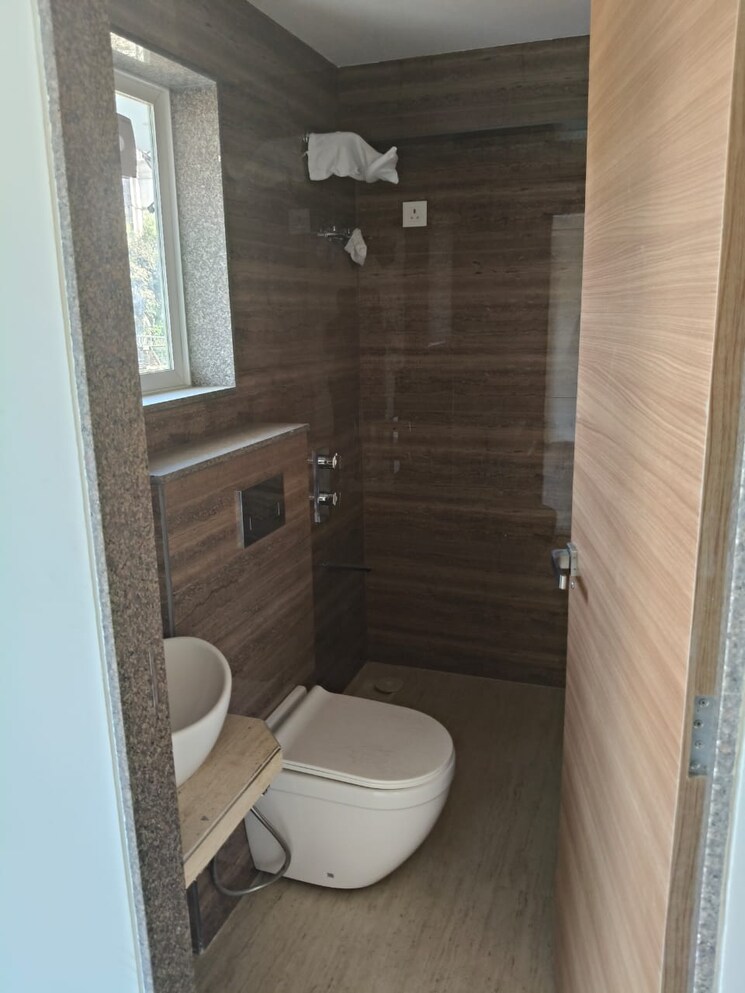 Bathroom, chembur 2 Bedroom 630 Sq.Ft. Apartment In Chembur Mumbai 9383897