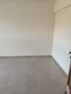 Room in 2 BHK Apartment at Chembur – for Rent