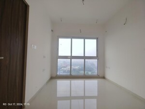 2 BHK Apartment For Rent in Malad East