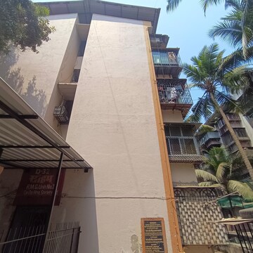 Balcony in Studio Apartment at Sohum CHS, Goregaon East – for Rent