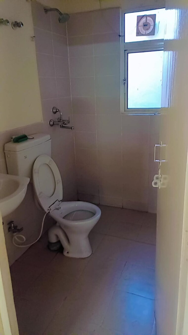 Bathroom, conscient-habitat-residences 3 Bedroom 850 Sq.Ft. Apartment In Sector 78 Faridabad 9383918