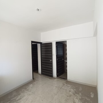 Room in 1 BHK Apartment at Global Ventures Residency, Goregaon East – for Rent