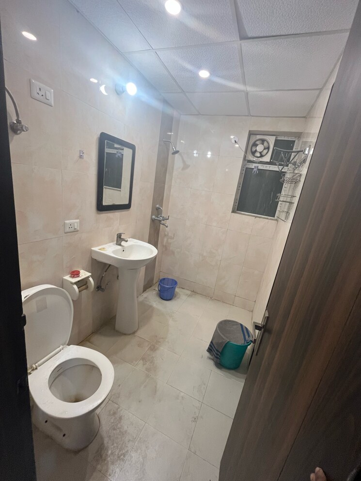 Bathroom, apex-golf-avenue-sports-city 3 Bedroom 1728 Sq.Ft. Apartment In Sport City 1 Greater Noida 9383948