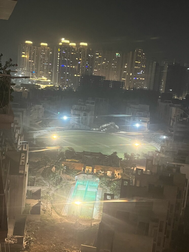 Garden, apex-golf-avenue-sports-city 3 Bedroom 1728 Sq.Ft. Apartment In Sport City 1 Greater Noida 9383948