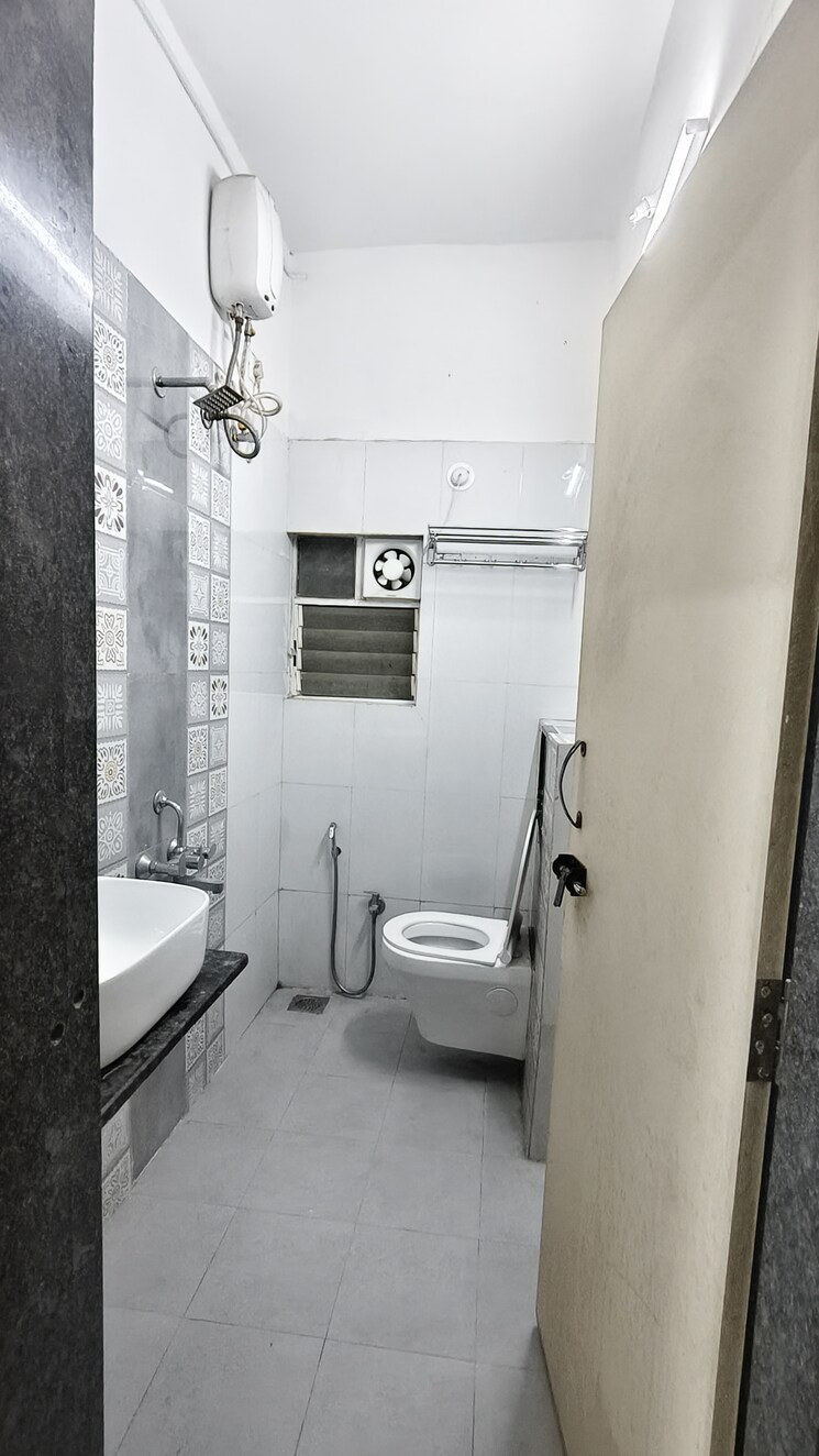 Bathroom, wadgaon sheri 3 Bedroom 1450 Sq.Ft. Villa In Wadgaon Sheri Pune 9383946