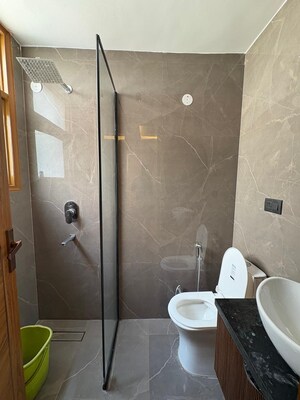 Bathroom in 4 BHK Builder Floor at Ardee City, Sector 52 – for Sale