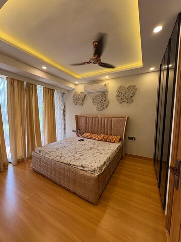 Bedroom in 4 BHK Builder Floor at Ardee City, Sector 52 – for Sale