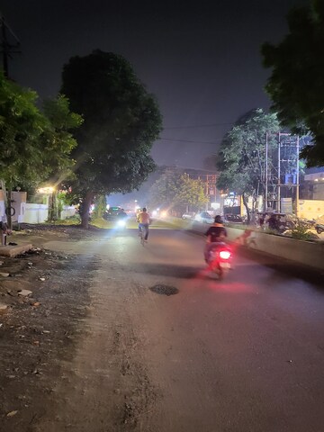  Office Space in IT/SEZ For Rent in Kapurthala Arcade, Aliganj