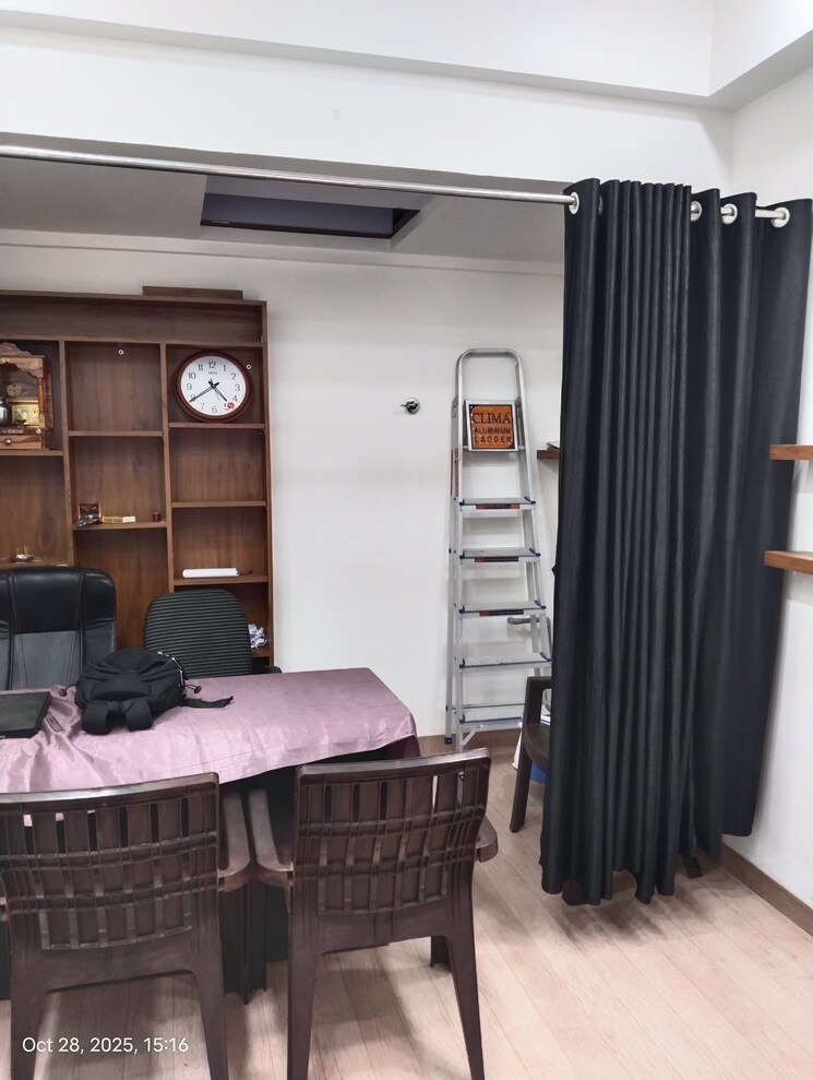 Living Room, navkar-building Commercial Shop 200 Sq.Ft. In Nalasopara West Palghar 9383992