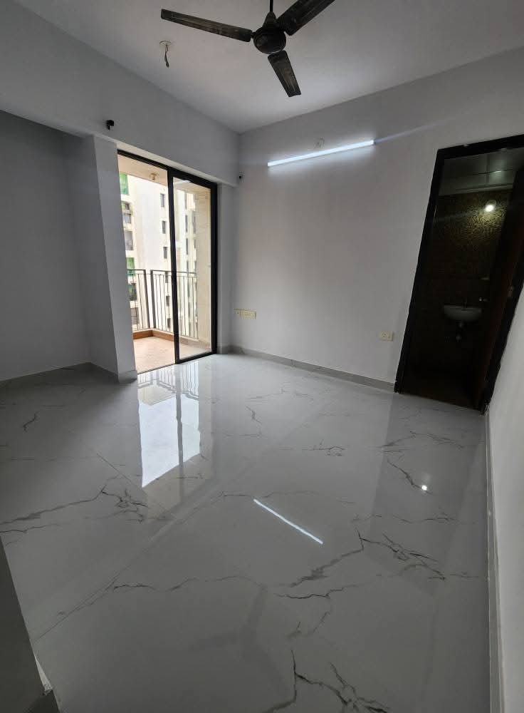 2 BHK Apartment For Rent in Lodha Palava City Lakeshore Greens