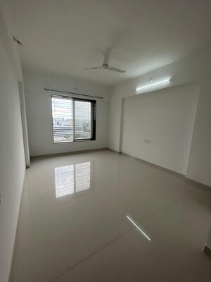 Room in 3 BHK Apartment at Anandtara Silicon Bay, Kalyani Nagar – for Rent