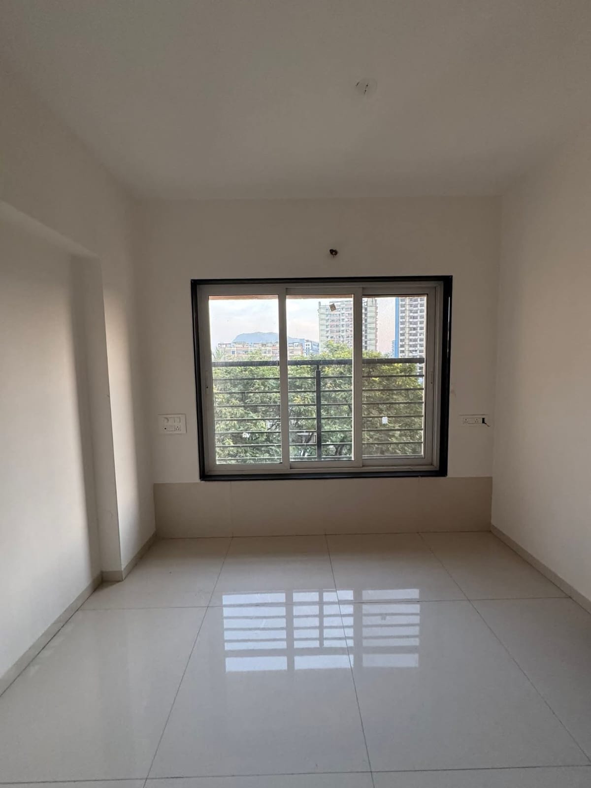 2 BHK Apartment For Sale in Aakar Padma Rekha CHS