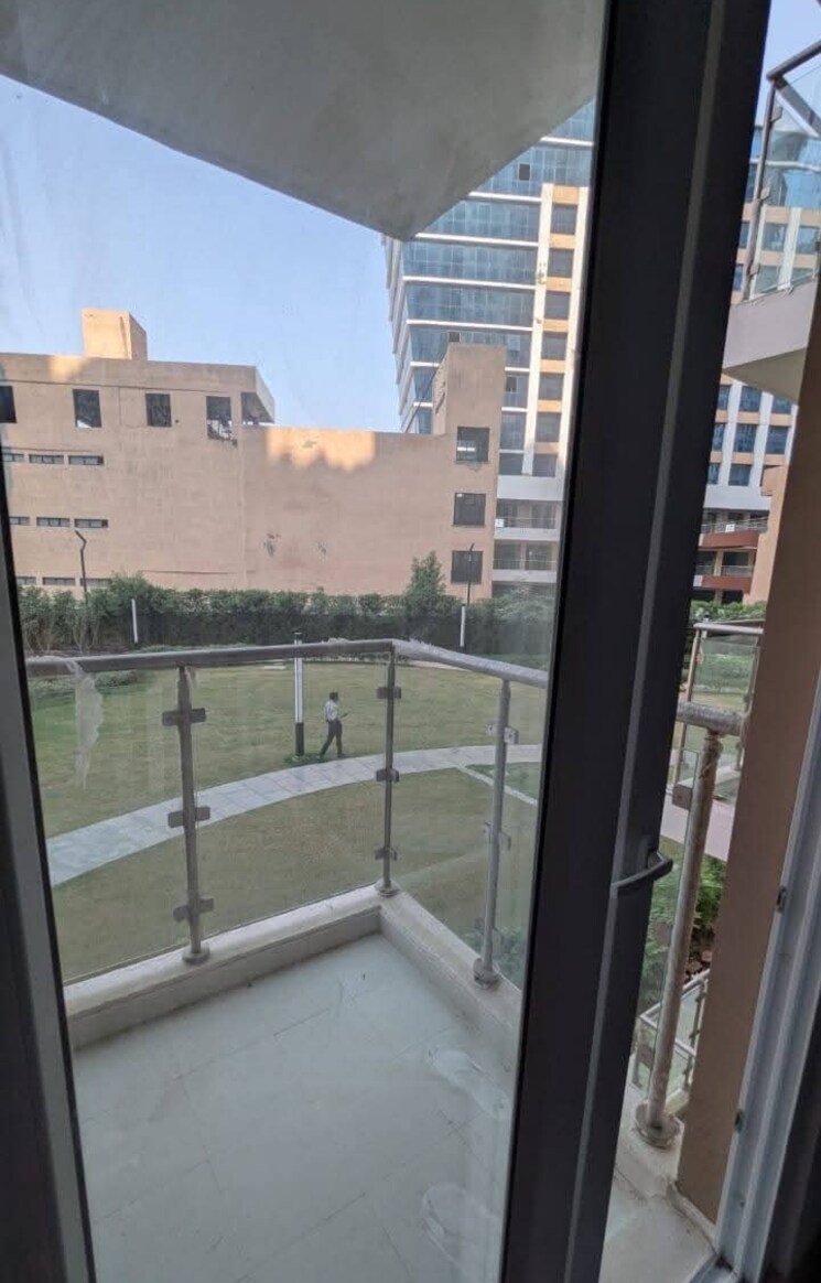 Balcony, hero-homes-gurgaon 2 Bedroom 1099 Sq.Ft. Apartment In Sector 104 Gurgaon 9384003