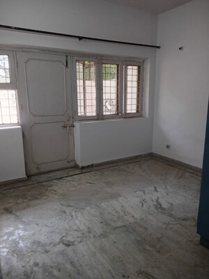 Room in 3 BHK Builder Floor at Sai Kunj New Palam  vihar, New Palam Vihar Phase 3 – for Rent