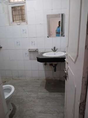 Bathroom in 3 BHK Builder Floor at Sai Kunj New Palam  vihar, New Palam Vihar Phase 3 – for Rent