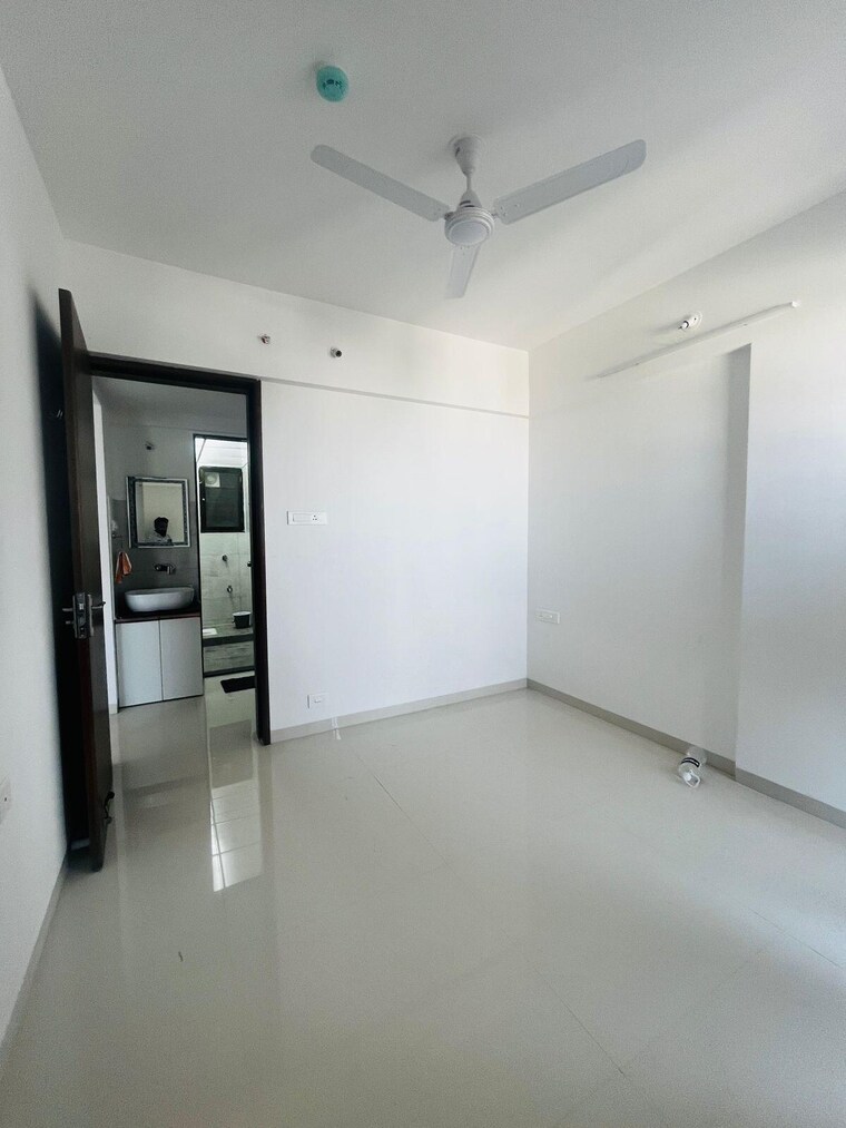Room, bhaktamar-residency 2 Bedroom 781 Sq.Ft. Apartment In Wadgaon Sheri Pune 9384001