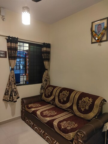 Living Room in 2 BHK Apartment at Tolaram Building, Chembur – for Rent