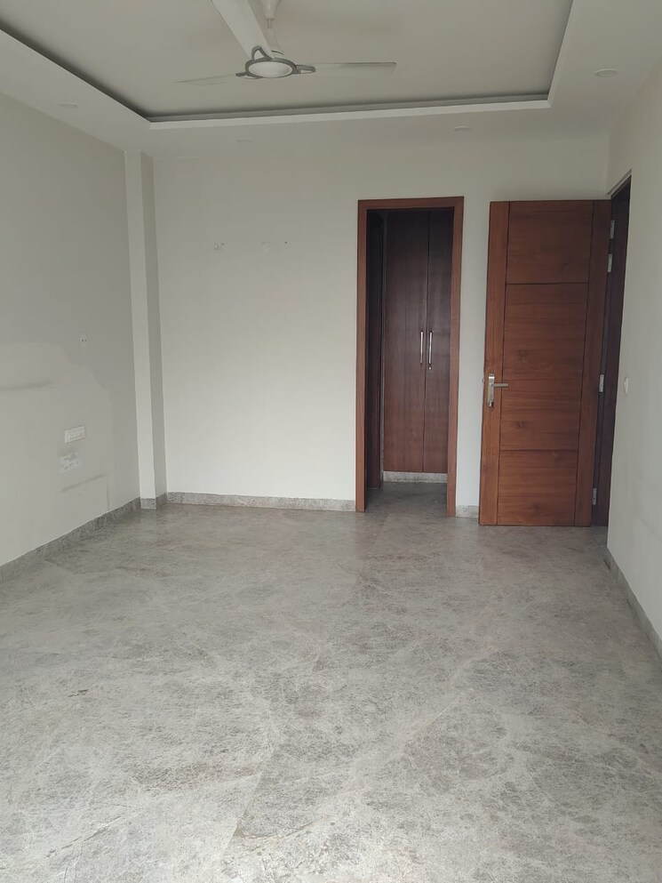Room, dlf-city-phase-v 3 Bedroom 2400 Sq.Ft. Builder Floor In Dlf Phase V Gurgaon 9384021