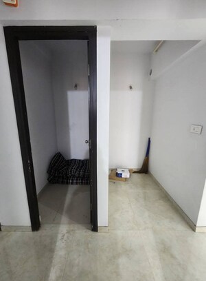  1.5 BHK Apartment at Lodha Palava City Lakeshore Greens, Dombivli East – for Rent