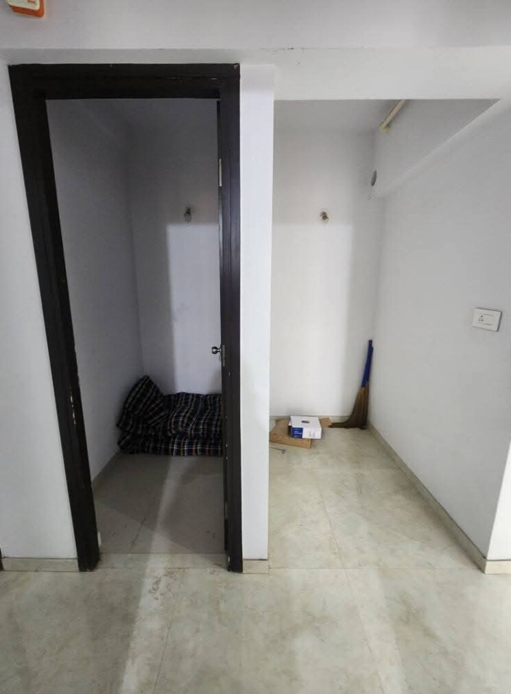 Other, lodha-palava-city-lakeshore-greens 1.5 Bedroom 639 Sq.Ft. Apartment In Dombivli East Thane 9384028