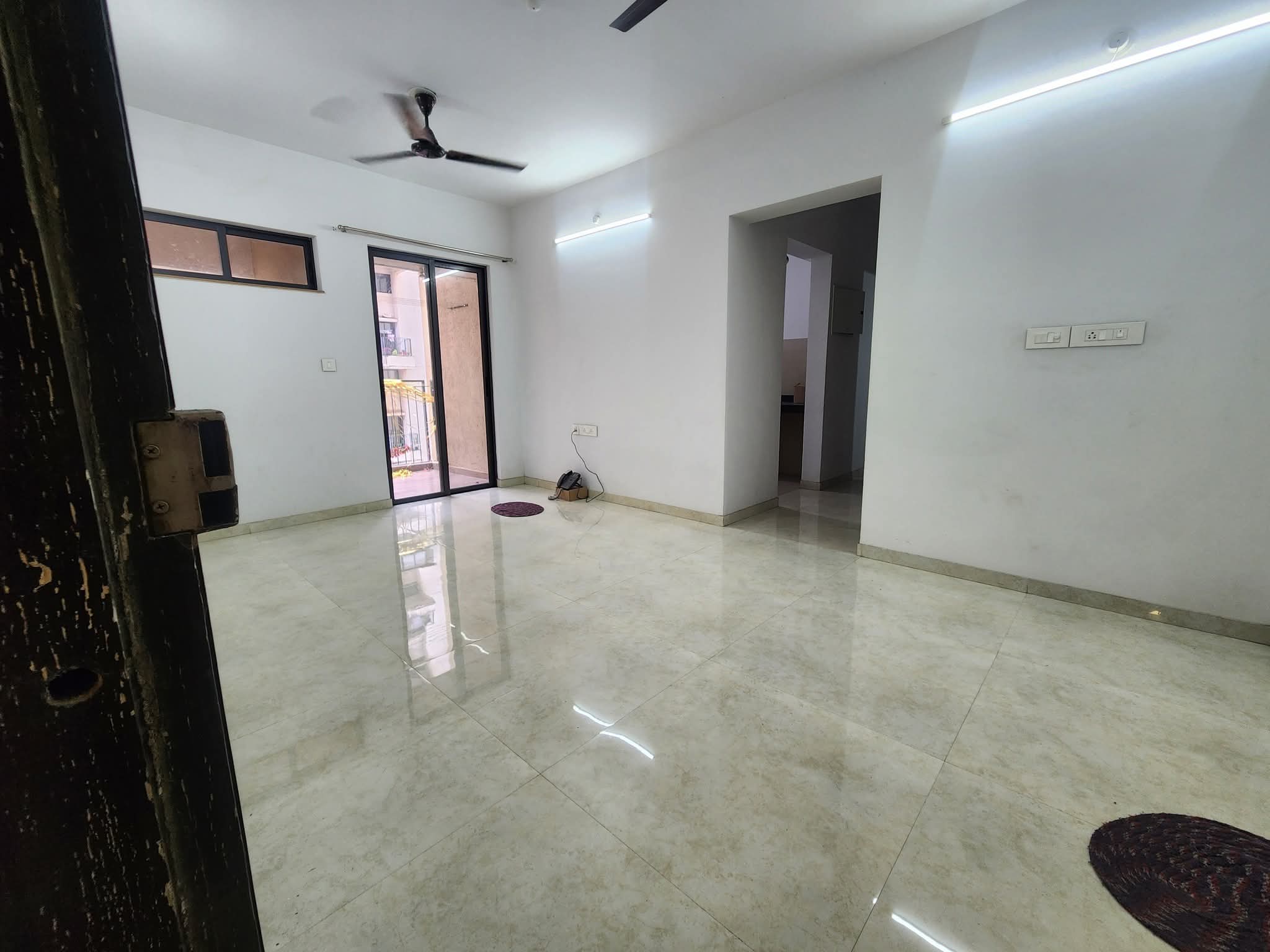 1.5 BHK + Extra Room Apartment For Rent in Lodha Palava City Lakeshore Greens