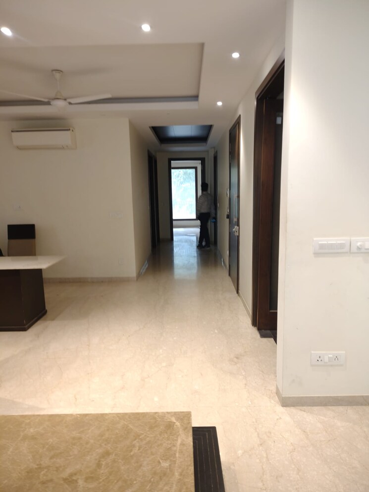 undefined, dlf-city-phase-v 3 Bedroom 2400 Sq.Ft. Builder Floor In Dlf Phase V Gurgaon 9384031