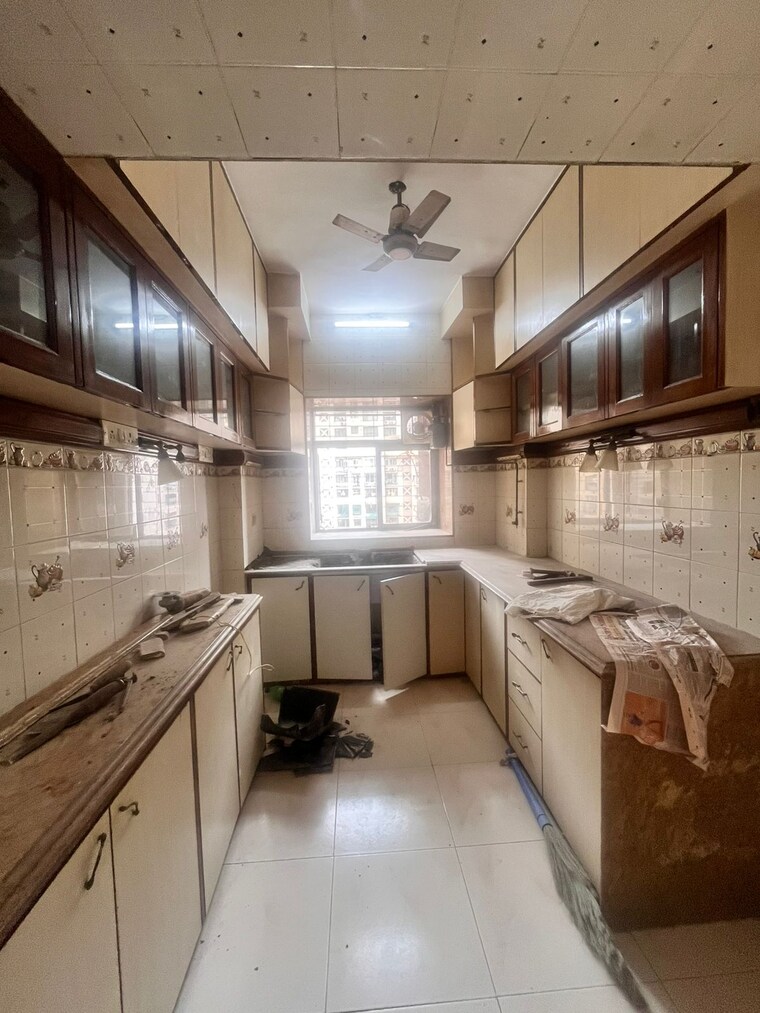 Kitchen, andheri west 3 Bedroom 1500 Sq.Ft. Apartment In Andheri West Mumbai 9384029