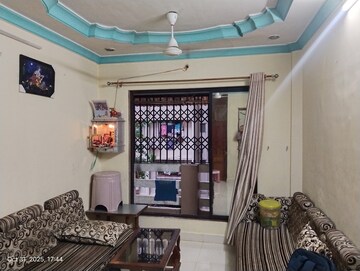 Living Room in 2 BHK Apartment at Poonam Everest, Nalasopara West – for Sale