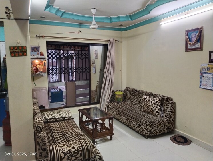 Living Room, poonam-everest 2 Bedroom 860 Sq.Ft. Apartment In Nalasopara West Palghar 9384035