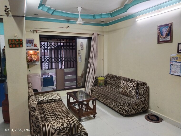 Living Room, poonam-everest 2 Bedroom 860 Sq.Ft. Apartment In Nalasopara West Palghar 9384035