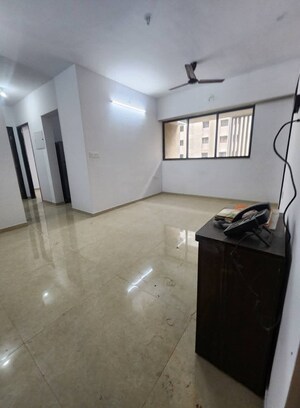 2 BHK Apartment For Rent in Lodha Palava City Lakeshore Greens, Dombivli East