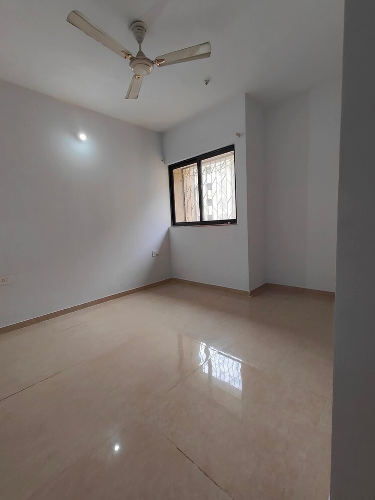 Bedroom, lodha-palava-city-lakeshore-greens 2.5 Bedroom 810 Sq.Ft. Apartment In Dombivli East Thane 9384041