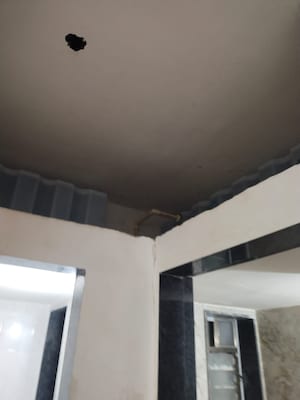 Room in 2 BHK Apartment at Sayba Elegant, Kurla East – for Rent