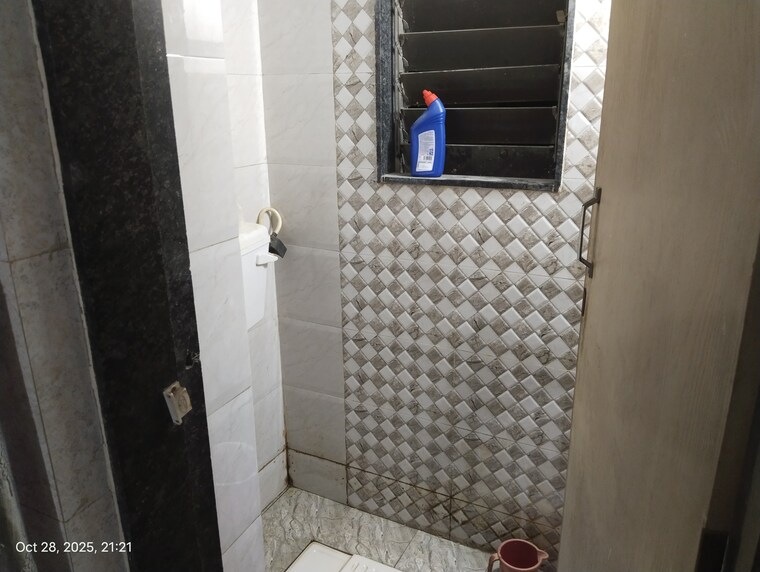 Bathroom, vimal-residency-nalasopara 1 Bedroom 500 Sq.Ft. Apartment In Nalasopara West Palghar 9384048